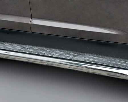 Kuvassa STEELER Astinlaudat Kia Sportage 2010-2015