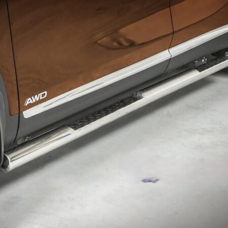 Kuvassa Kylkiputket askelmilla Kia Sorento 2015-2020