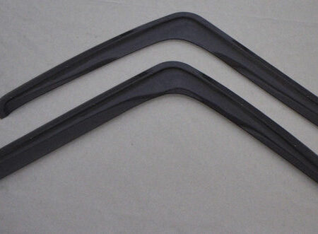 Kuvassa Ikkunavetosuojat MB ATEGO / AXOR I/II