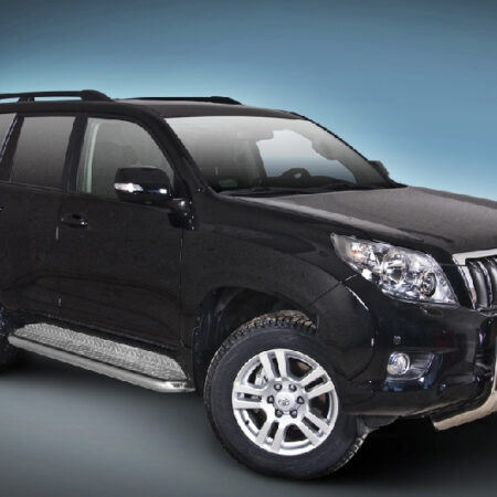 Kuvassa STEELER Astinlaudat Toyota Land Cruiser 150, 2013-2017