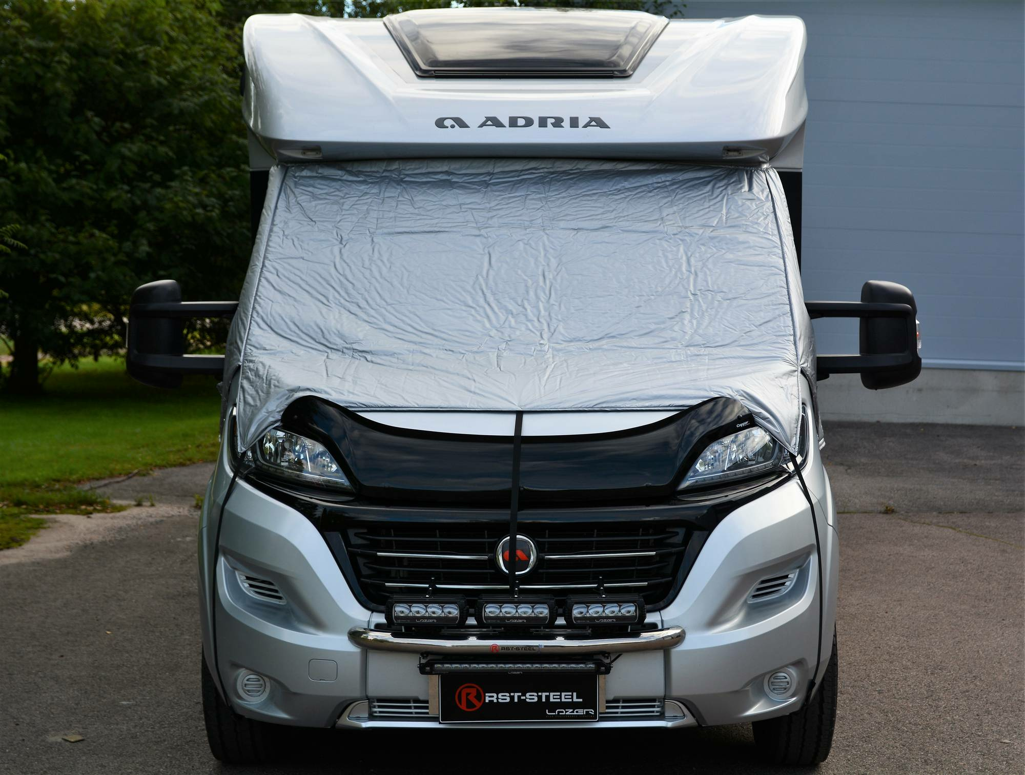 Lisävarusteet asuntoautoihin