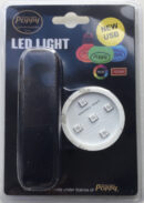 Kuvassa Poppy Grace Mate, Led valo