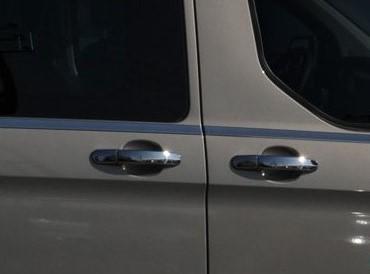 Kuvassa Ovenkahvojen kromisarja Ford Transit 2014- ja Transit Custom 2013-/2018-