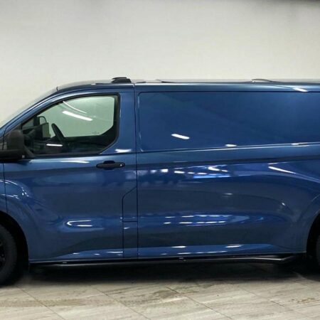 Kylkiputket Ford Transit Custom 2024- SWB