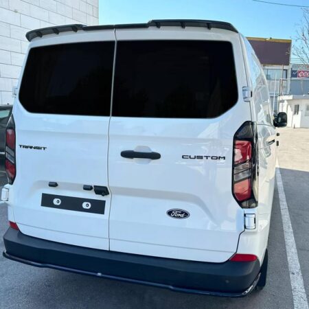 Takaspoileri Ford Transit Custom 2023- Takaovilla
