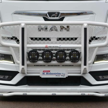 Kuvassa Karjapuskuri Dakar MAN TGX 2021-