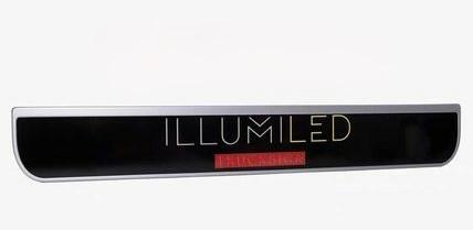 LED-valomainokset kuorma-autoihin