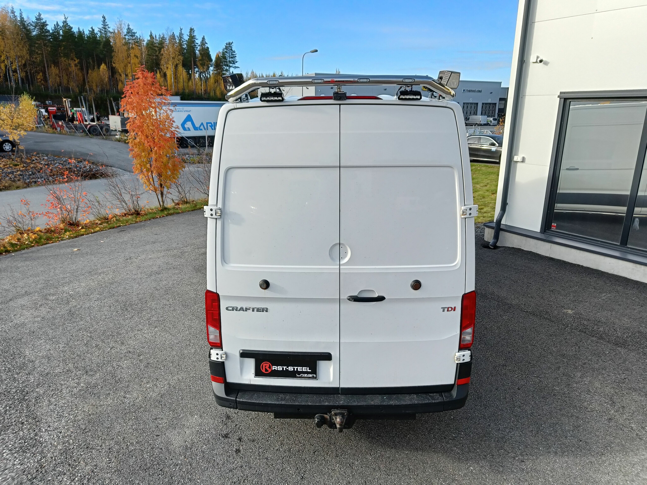 Työvaloteline taakse VW Crafter 2017- - Image 4