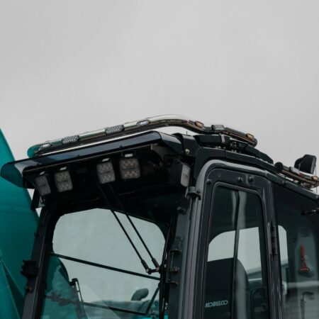 Valoteline katolle Kobelco 7-sarja, lyhyt ohjaamo