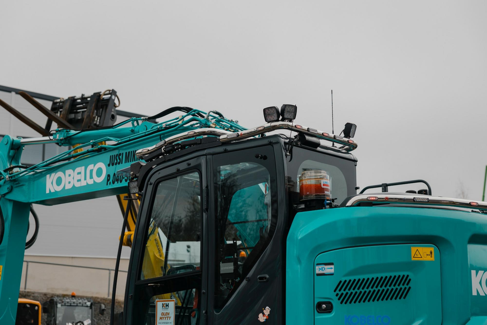 Valoteline katolle Kobelco 7-sarja, lyhyt ohjaamo - Image 3