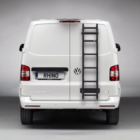 Kuvassa Takaovitikkaat VanLadder Black Mercedes Sprinter 2018-