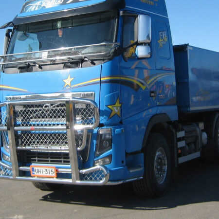 Karjapuskuri Freeway Volvo FH3