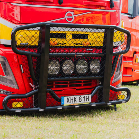 Karjapuskuri Freeway Volvo FM 2021-