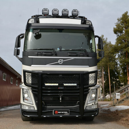 Karjapuskuri Freeway Volvo FH4