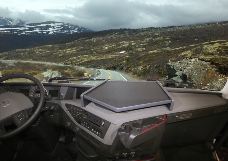 Keskipöytä Volvo FH4 2013- (korkea) - Image 4