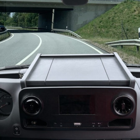 Keskipöytä Luukulla MB Sprinter W907/W910