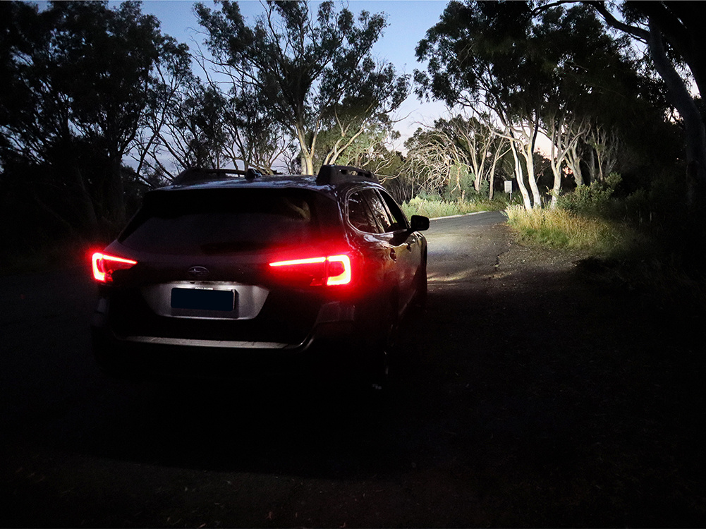 Lazer Grille Kit Subaru Outback 2020- Linear 6 valoilla - Image 3