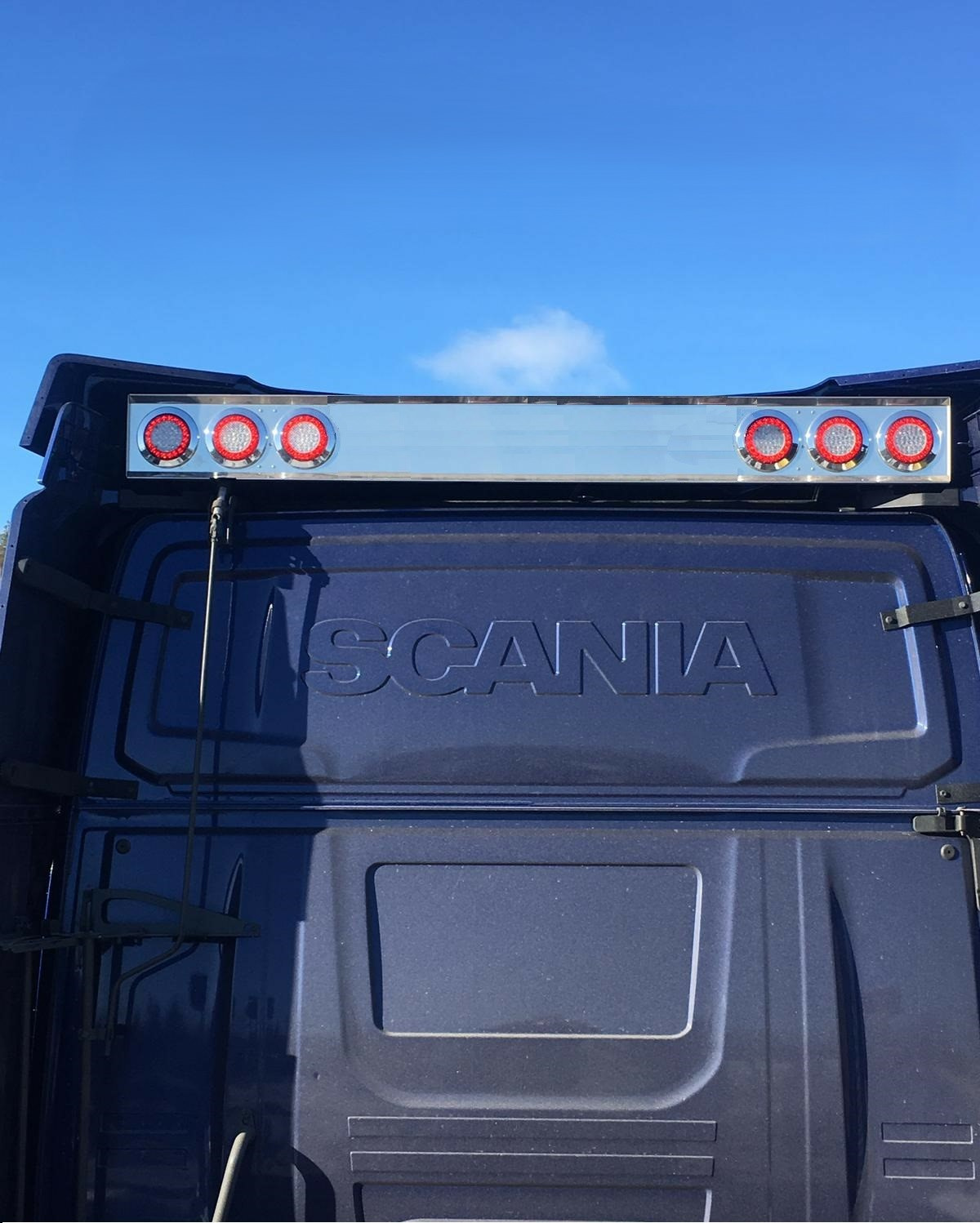 Takavalokotelo Scania NextGen 2017-