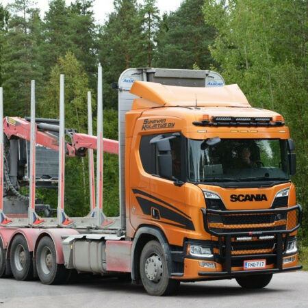 Karjapuskuri Freeway Scania 2017-