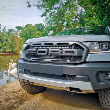 Lazer Grille Kit Ford Ranger Raptor 2018- Linear 24 Elite lisävalolla