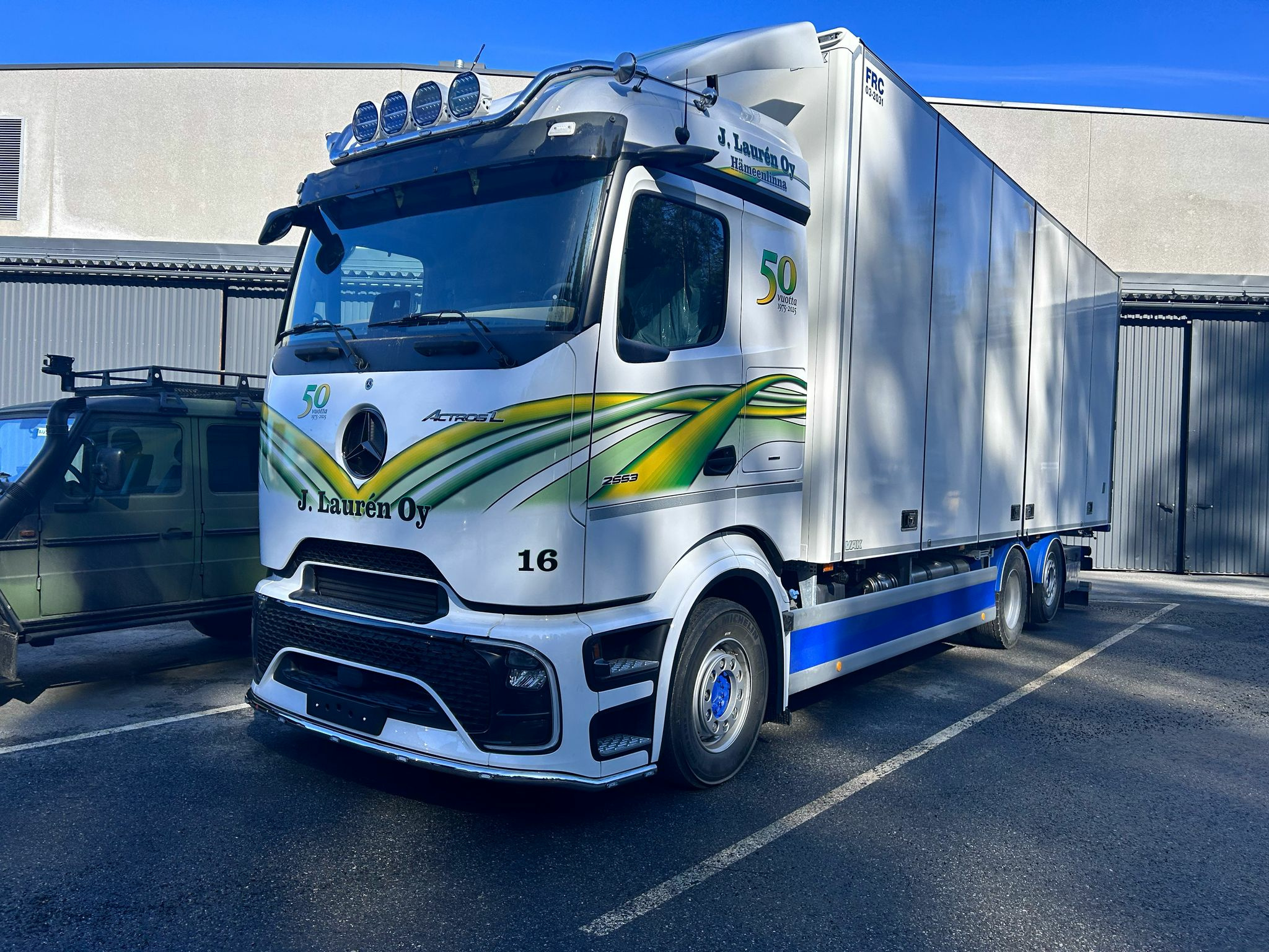 Etuhelmaputki MB Actros ProCabin - Image 2