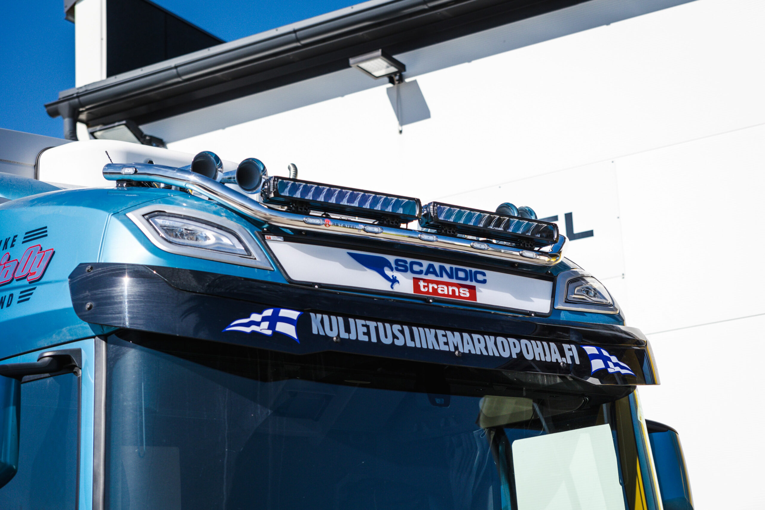 LED-valokyltti FrontSign DAF XF 2021- 20x127cm