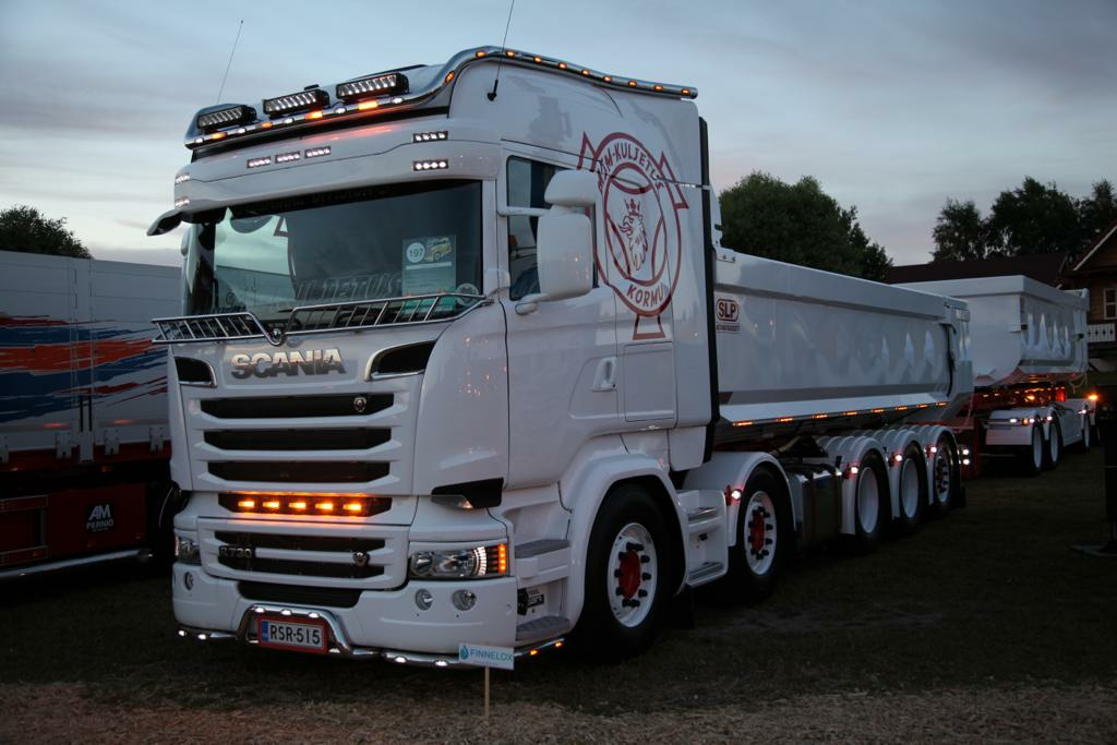 Etuhelmaputki 3-osainen Scania R/P/G 2010-2016