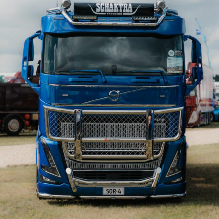 Karjapuskuri Dakar Volvo FH4