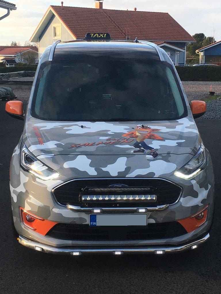 Etupuskurin suojarauta Ford Connect 2018-