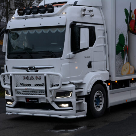 Etuhelmaputki MAN TGS 2022-